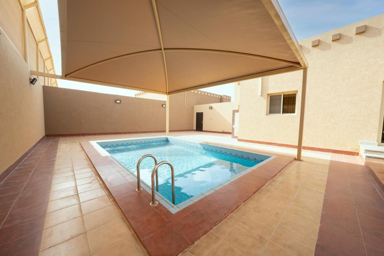 Mirada Gold Jizan - Resort & Private Pools Zewnętrze zdjęcie A swimming pool in Al-Shaqra, Saudi Arabia