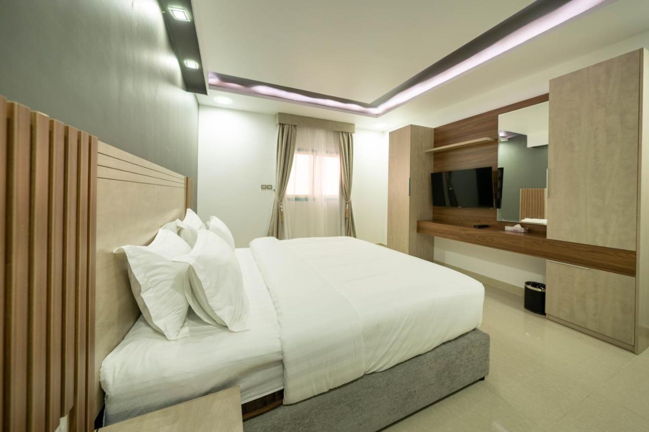 Mirada Gold Jizan - Resort & Private Pools Zewnętrze zdjęcie A bedroom in a hotel